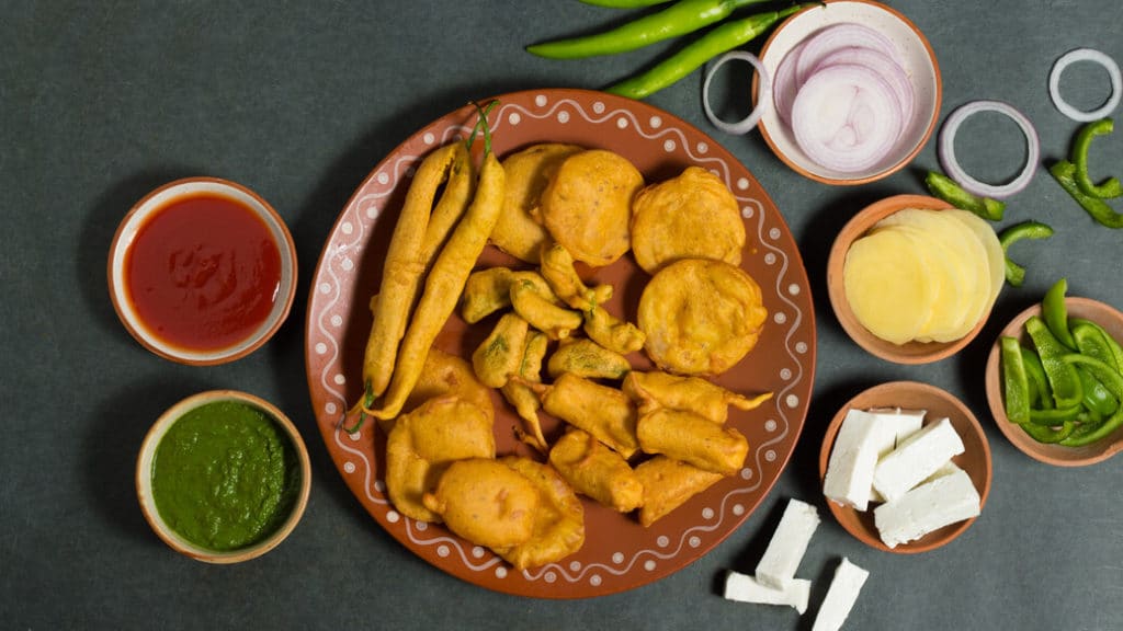 5 Types Of Pakoras Assorted Pakora Platter Recipe Monsoon Special